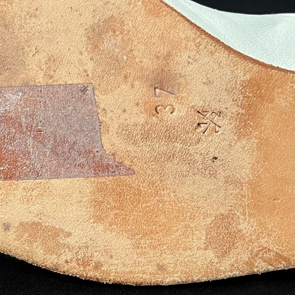 MAUD FRIZON VINTAGE GOLD & CREAM LEATHER DEMI BOOT - Picture 15 of 16